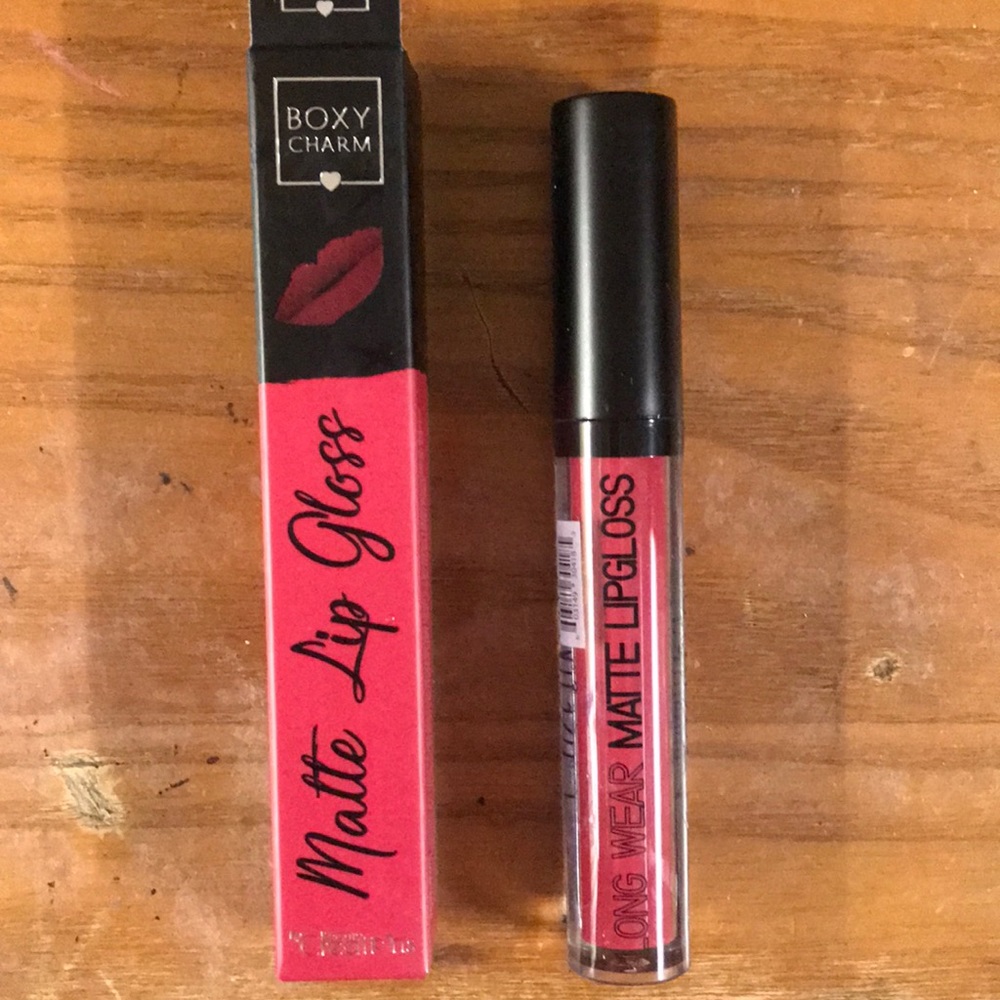Beauty Creations x Boxy Charm Lipstick